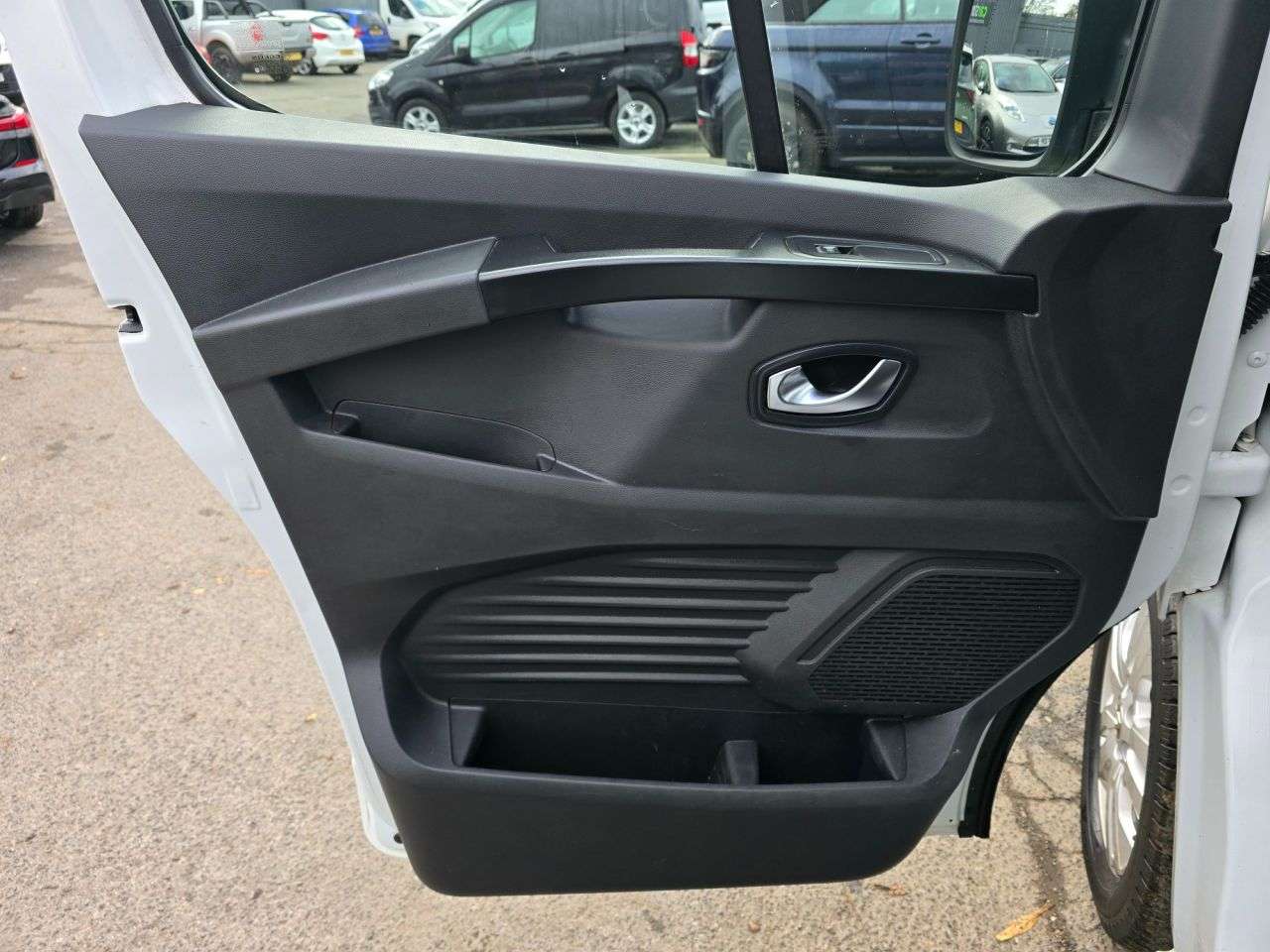 2022 RENAULT TRAFIC 2022 RENAULT TRAFIC