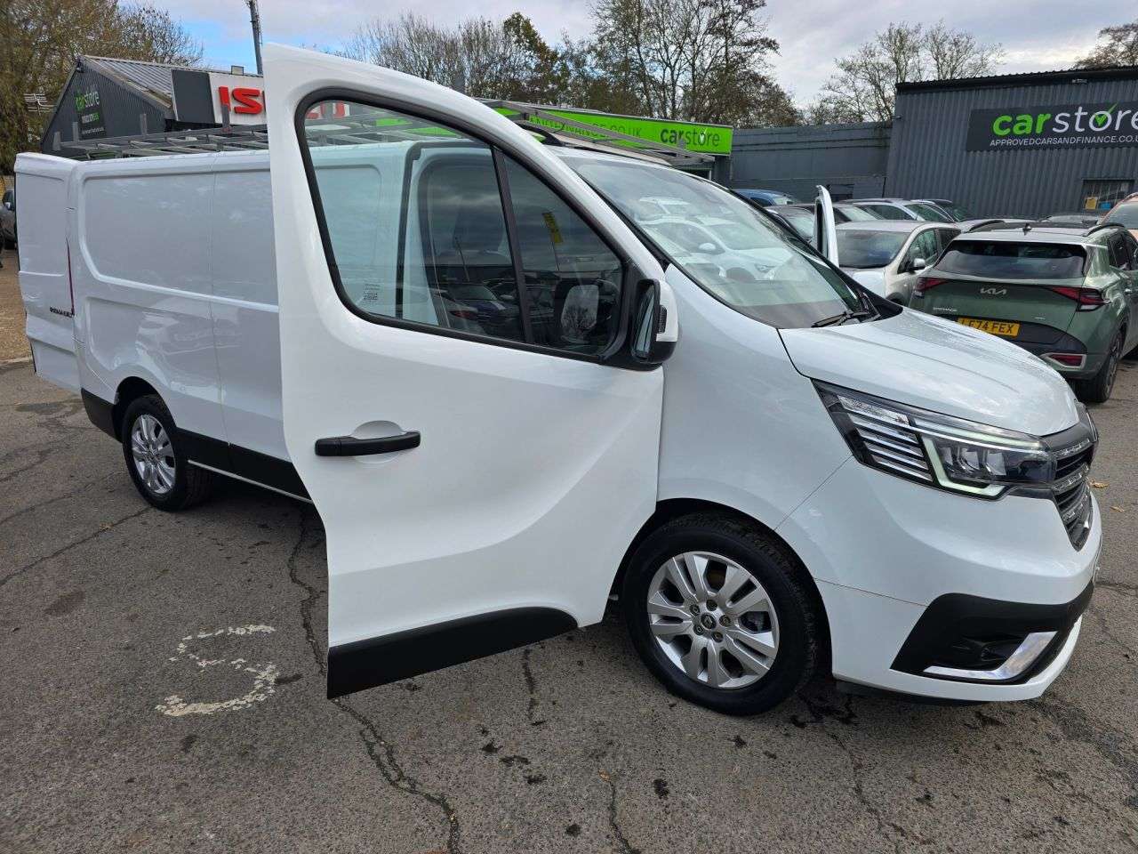 2022 RENAULT TRAFIC 2022 RENAULT TRAFIC