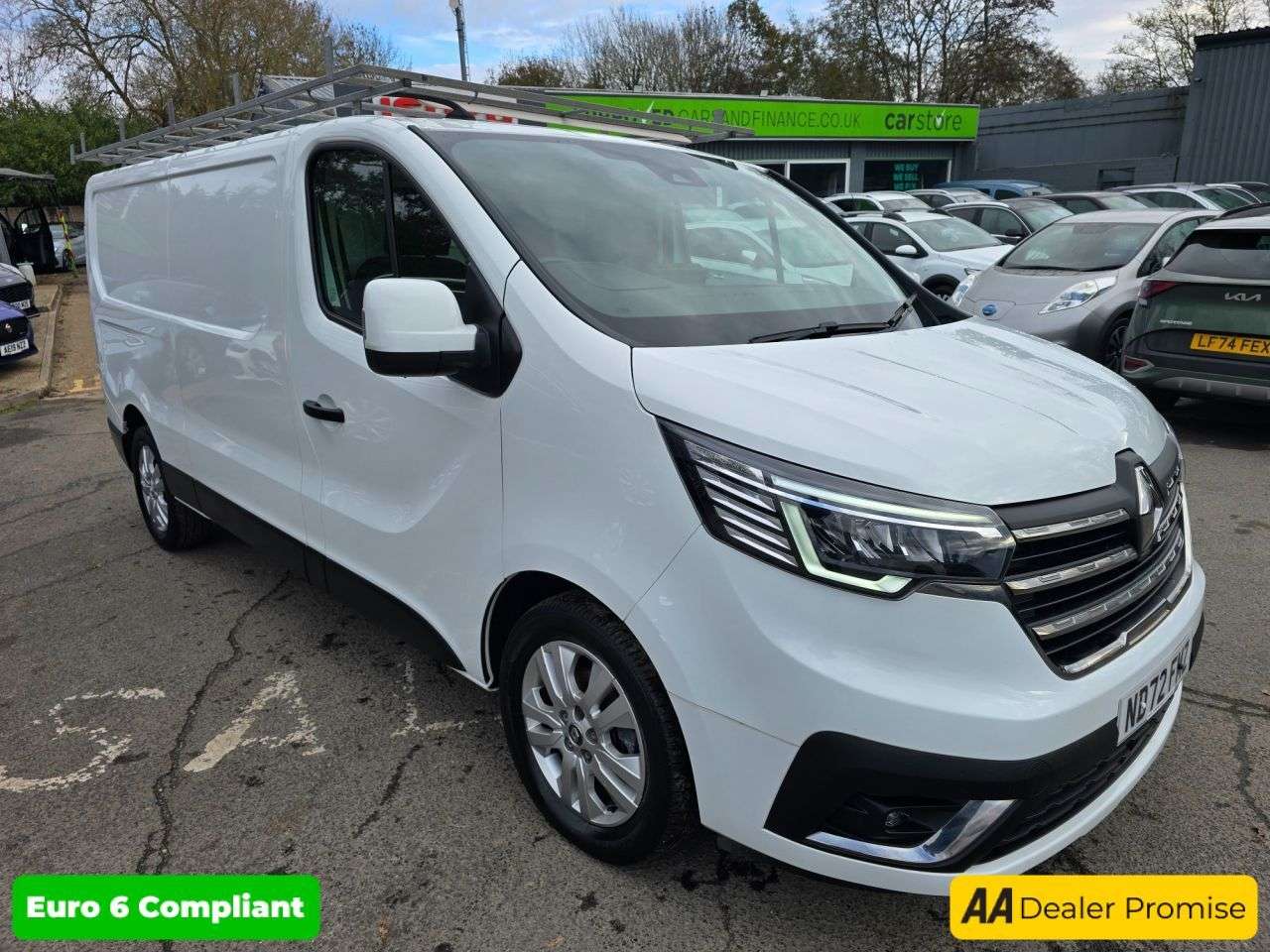 A 2022 RENAULT TRAFIC White 2.0 dCi Blue LL30 Sport Van, 25,000 miles, 1 owner, Euro 6 ULEZ, 6-Sp A 2022 RENAULT TRAFIC White 2.0 dCi Blue LL30 Sport Van, 25,000 miles, 1 owner, Euro 6 ULEZ, 6-Sp