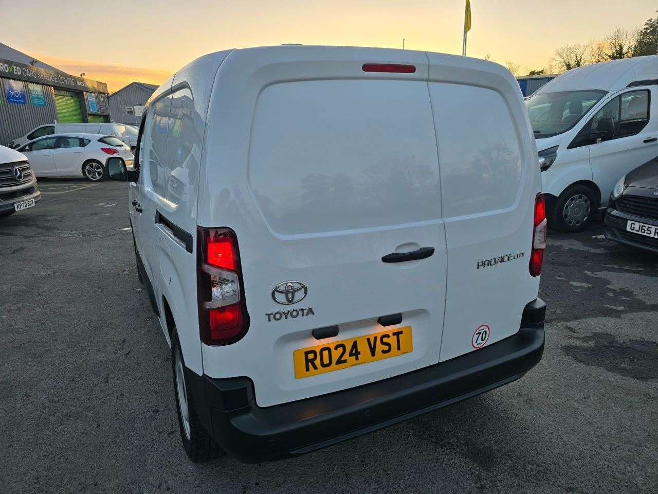 2024 TOYOTA PROACE CITY 2024 TOYOTA PROACE CITY