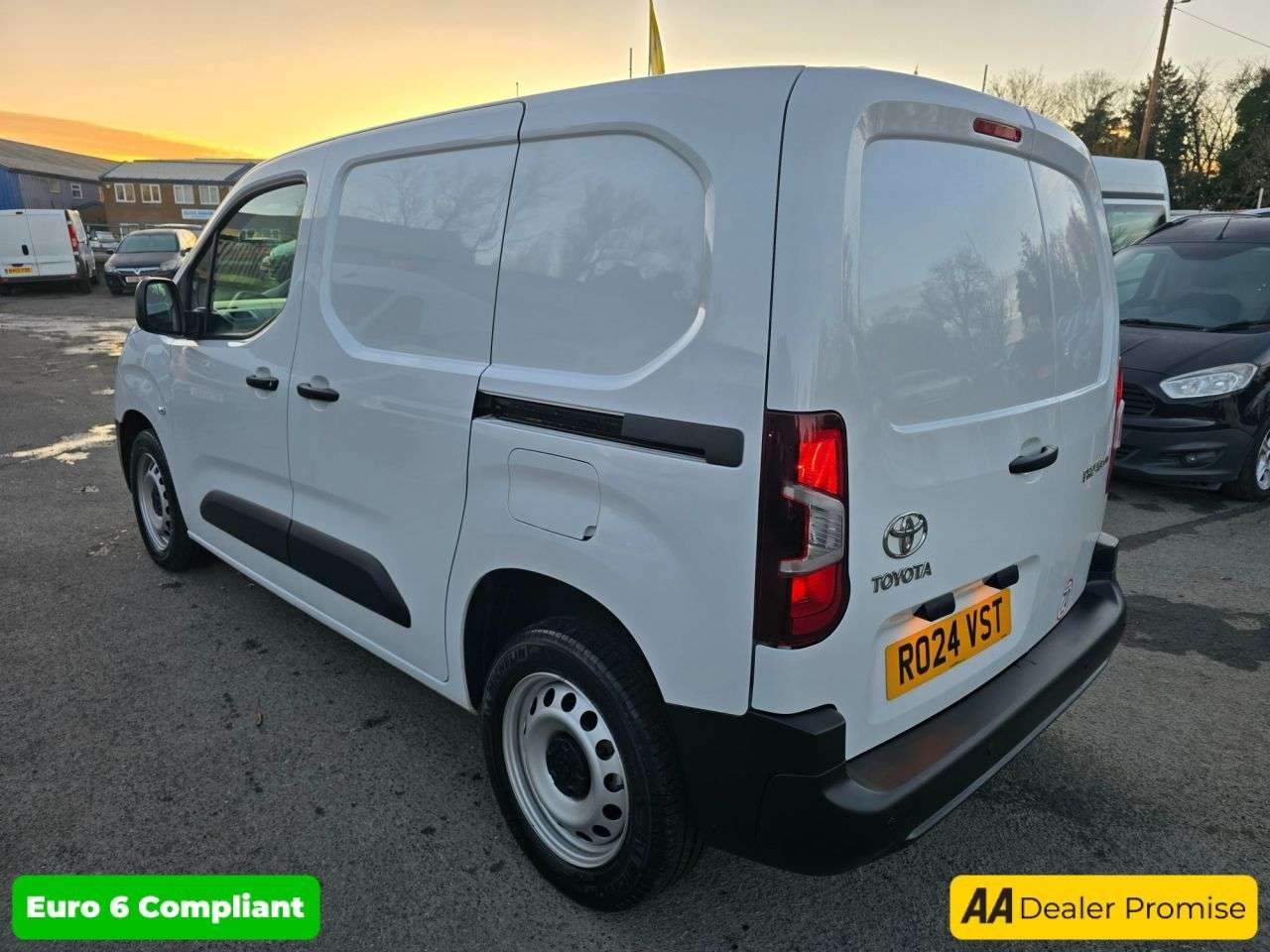 2024 TOYOTA PROACE CITY 2024 TOYOTA PROACE CITY