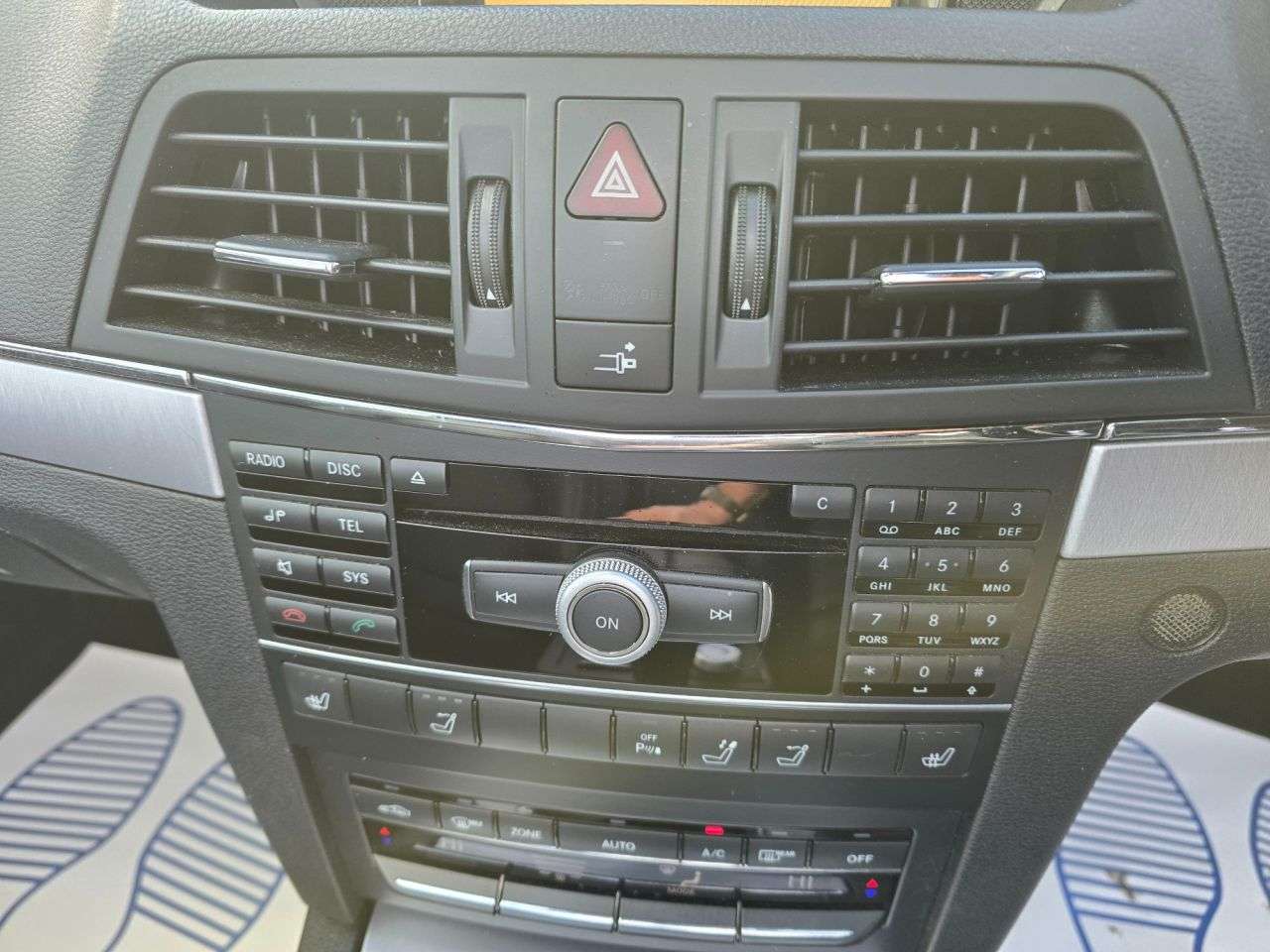 2013 MERCEDES-BENZ E-CLASS 2013 MERCEDES-BENZ E-CLASS