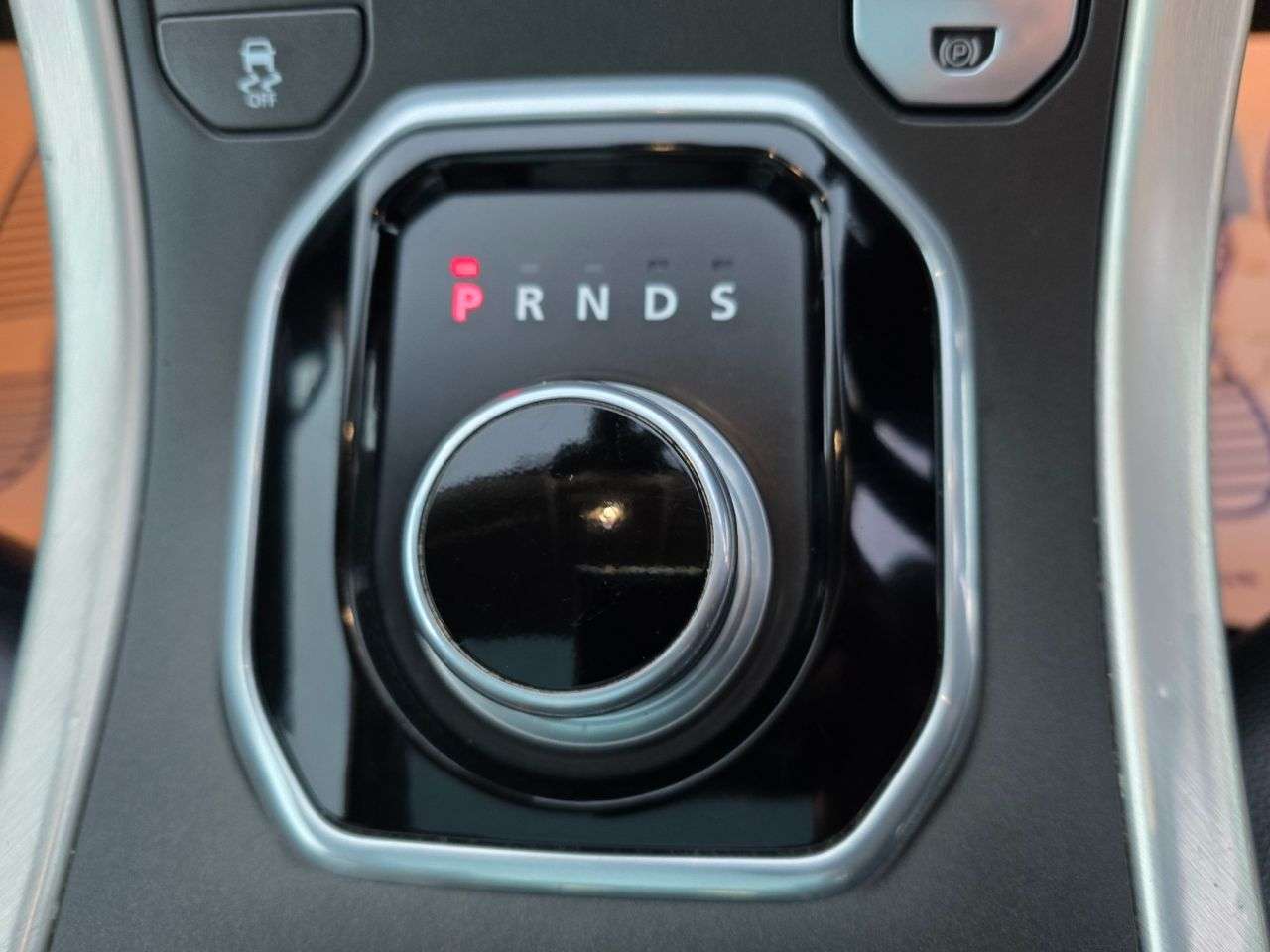 2014 LAND ROVER RANGE ROVER EVOQUE 2014 LAND ROVER RANGE ROVER EVOQUE