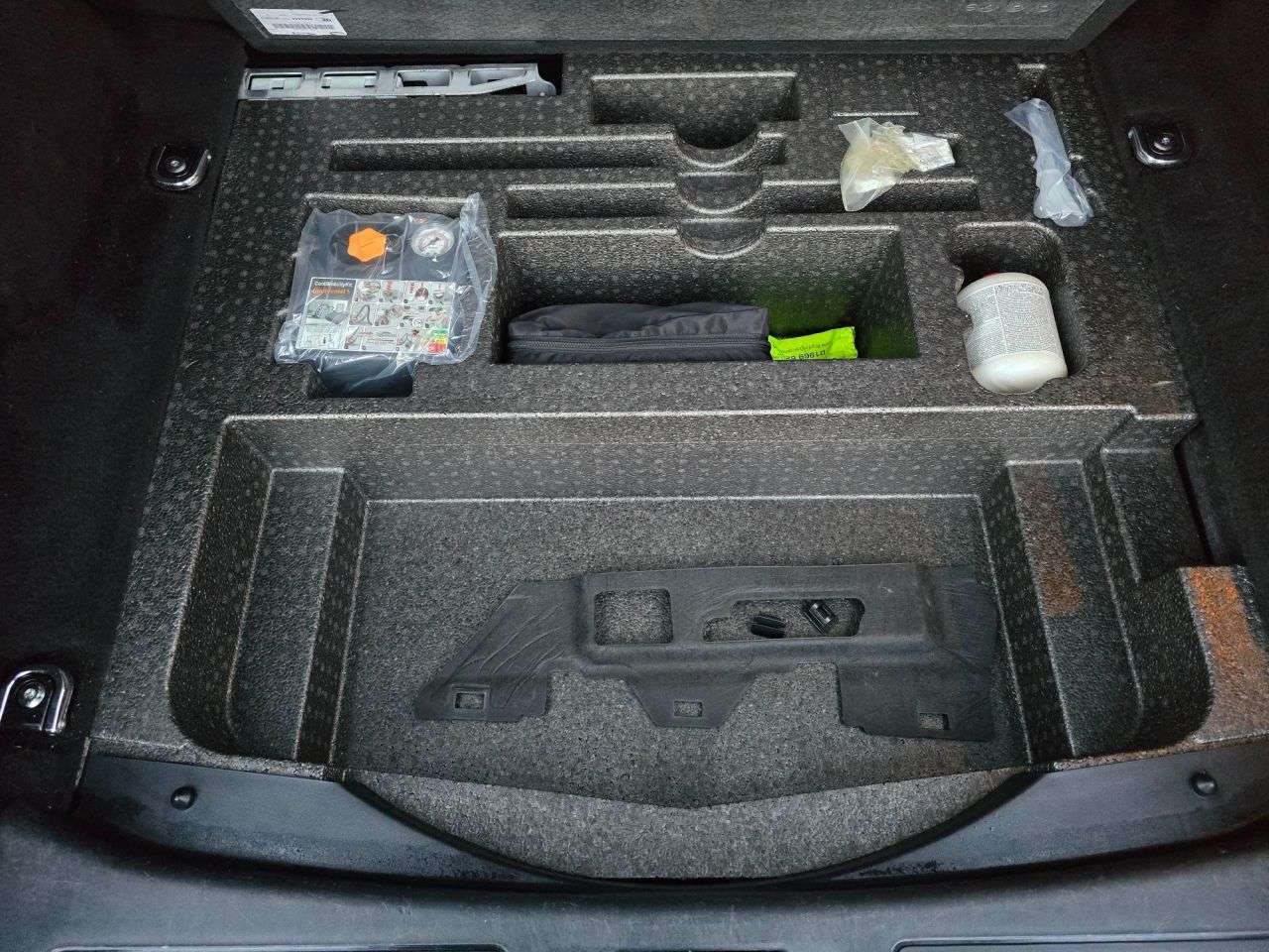 2014 LAND ROVER RANGE ROVER EVOQUE 2014 LAND ROVER RANGE ROVER EVOQUE