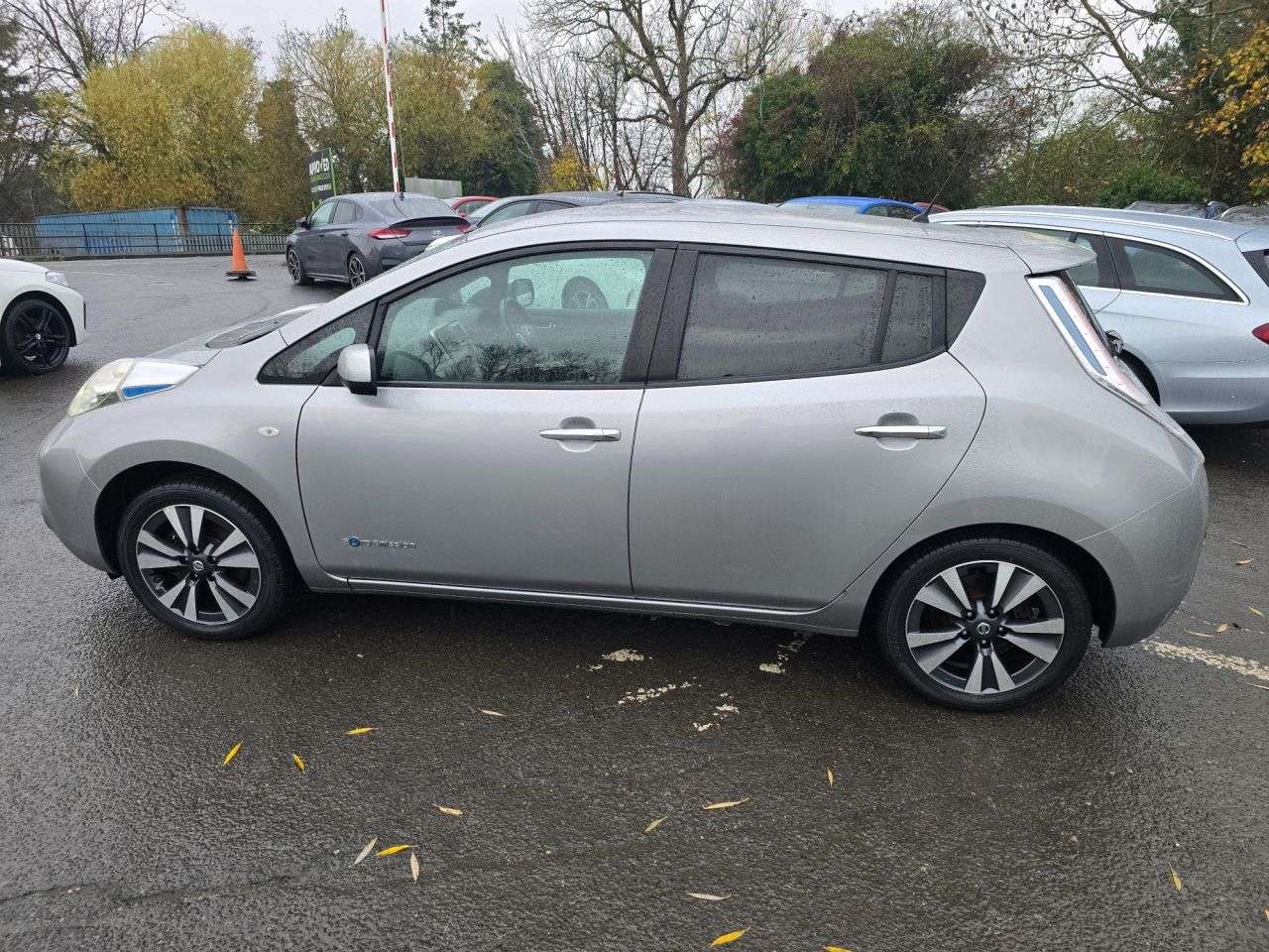 2017 NISSAN LEAF 2017 NISSAN LEAF
