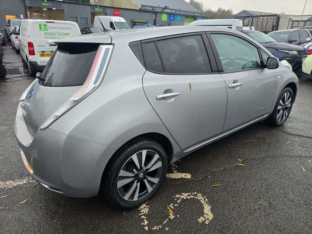 2017 NISSAN LEAF 2017 NISSAN LEAF