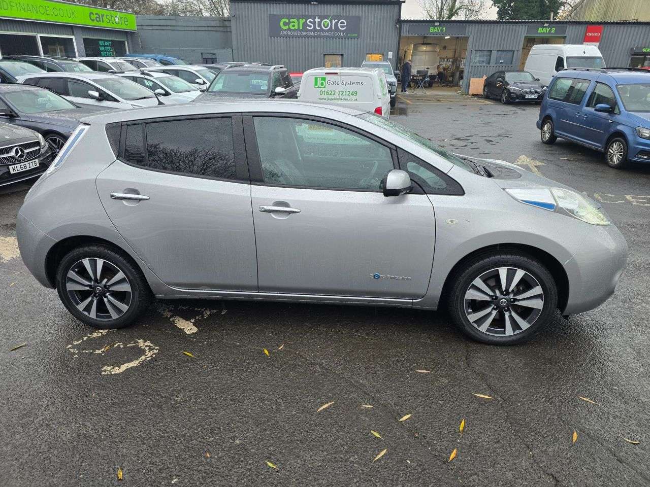 2017 NISSAN LEAF 2017 NISSAN LEAF