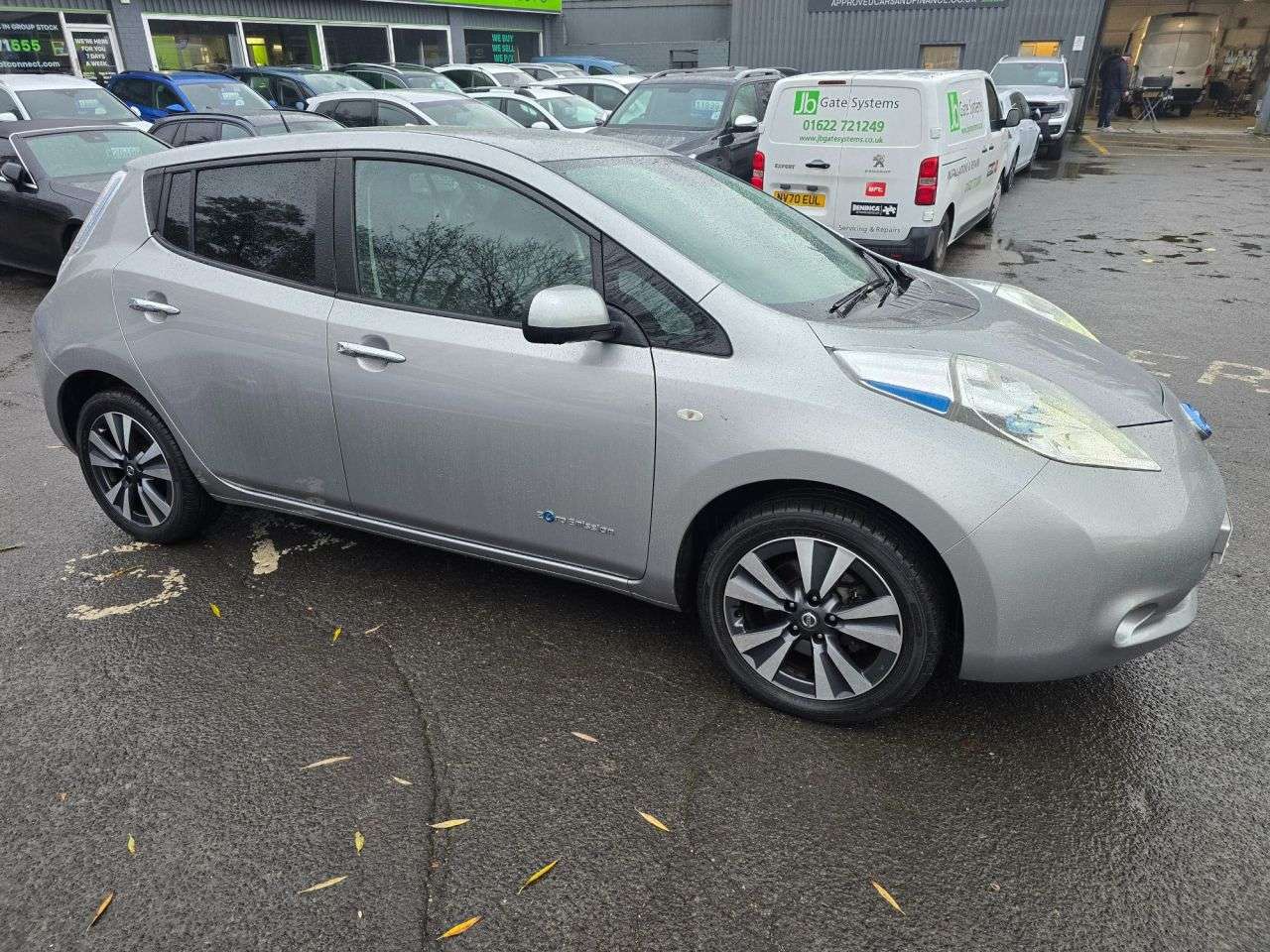2017 NISSAN LEAF 2017 NISSAN LEAF