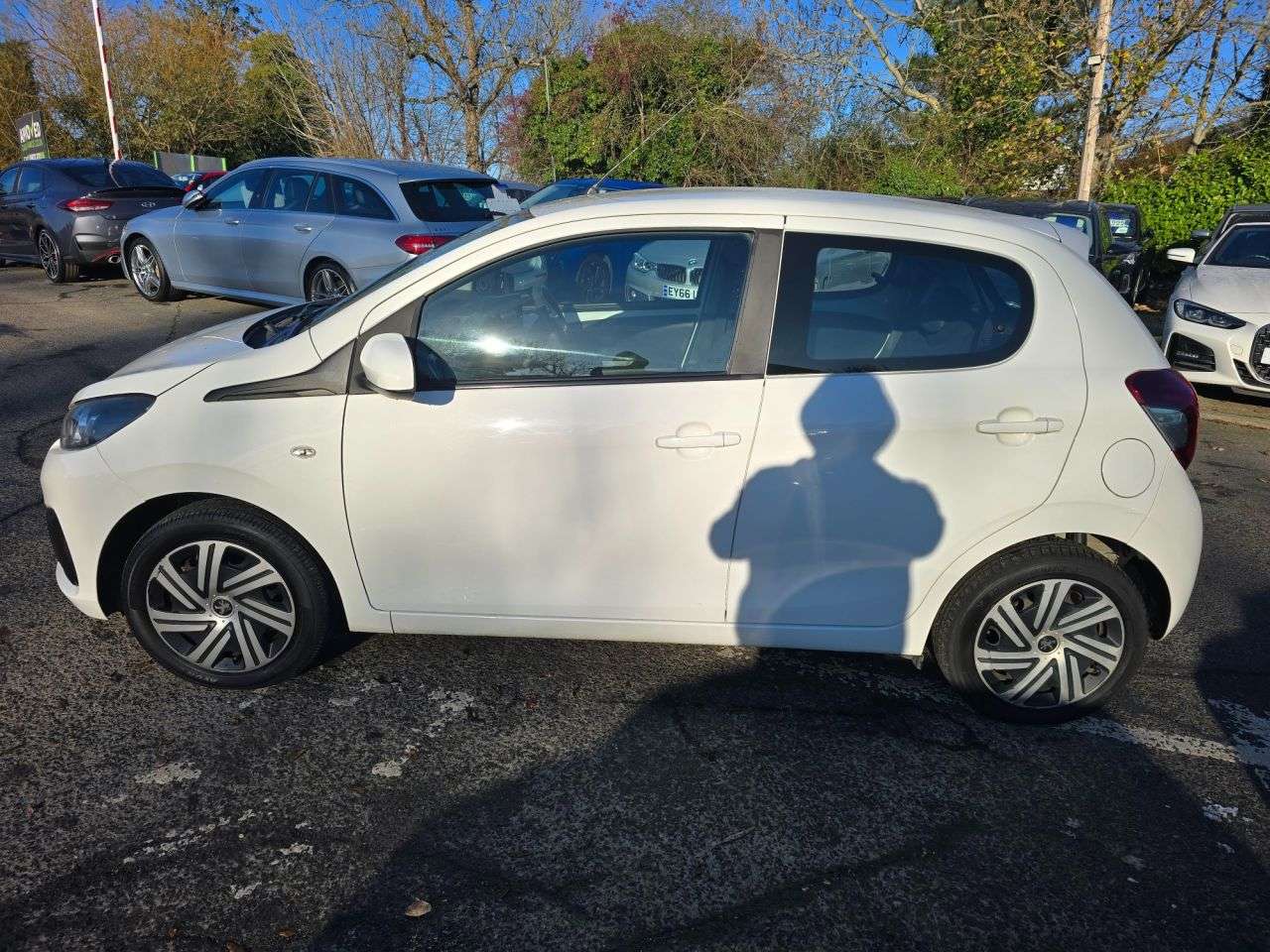 2015 PEUGEOT 108 2015 PEUGEOT 108