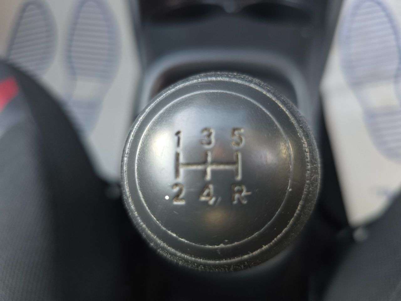 2015 PEUGEOT 108 2015 PEUGEOT 108