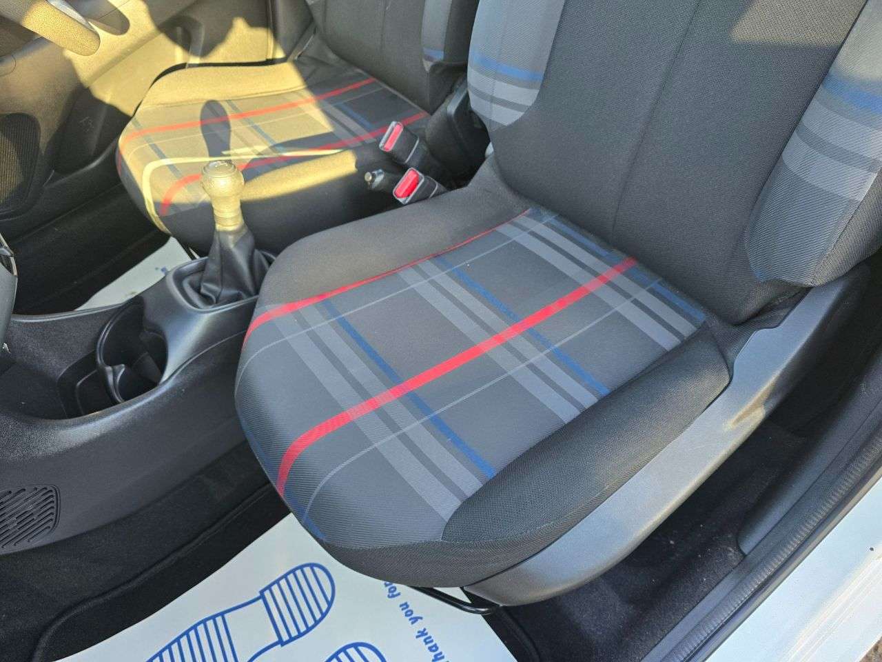 2015 PEUGEOT 108 2015 PEUGEOT 108