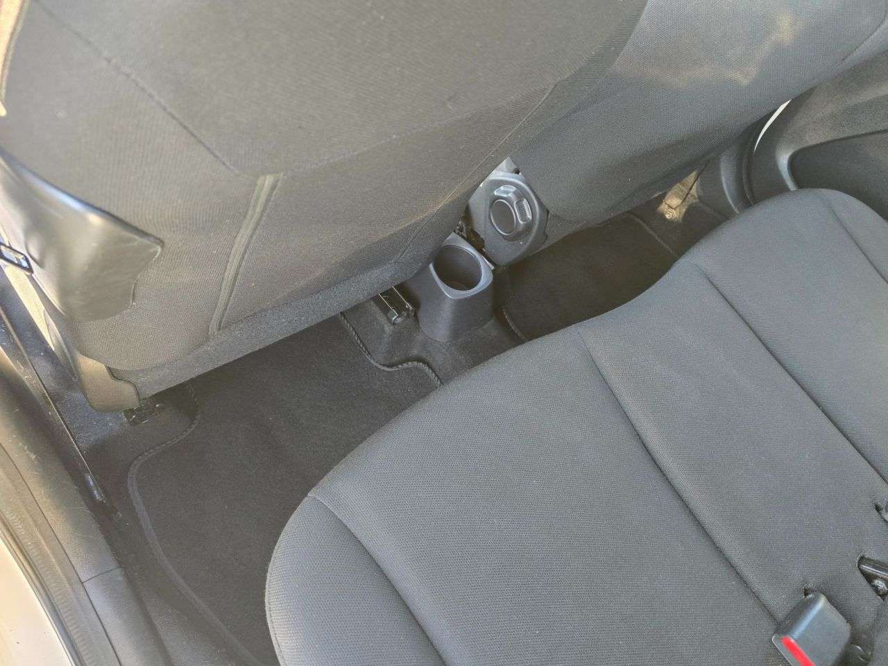 2015 PEUGEOT 108 2015 PEUGEOT 108