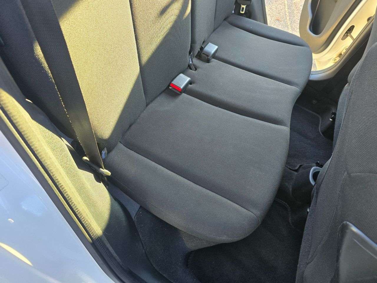 2015 PEUGEOT 108 2015 PEUGEOT 108