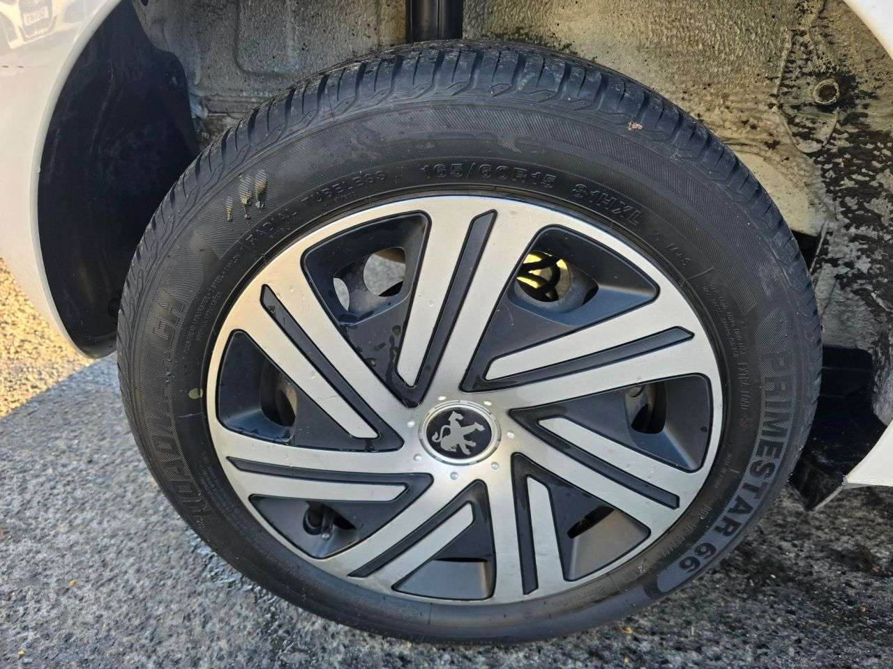 2015 PEUGEOT 108 2015 PEUGEOT 108