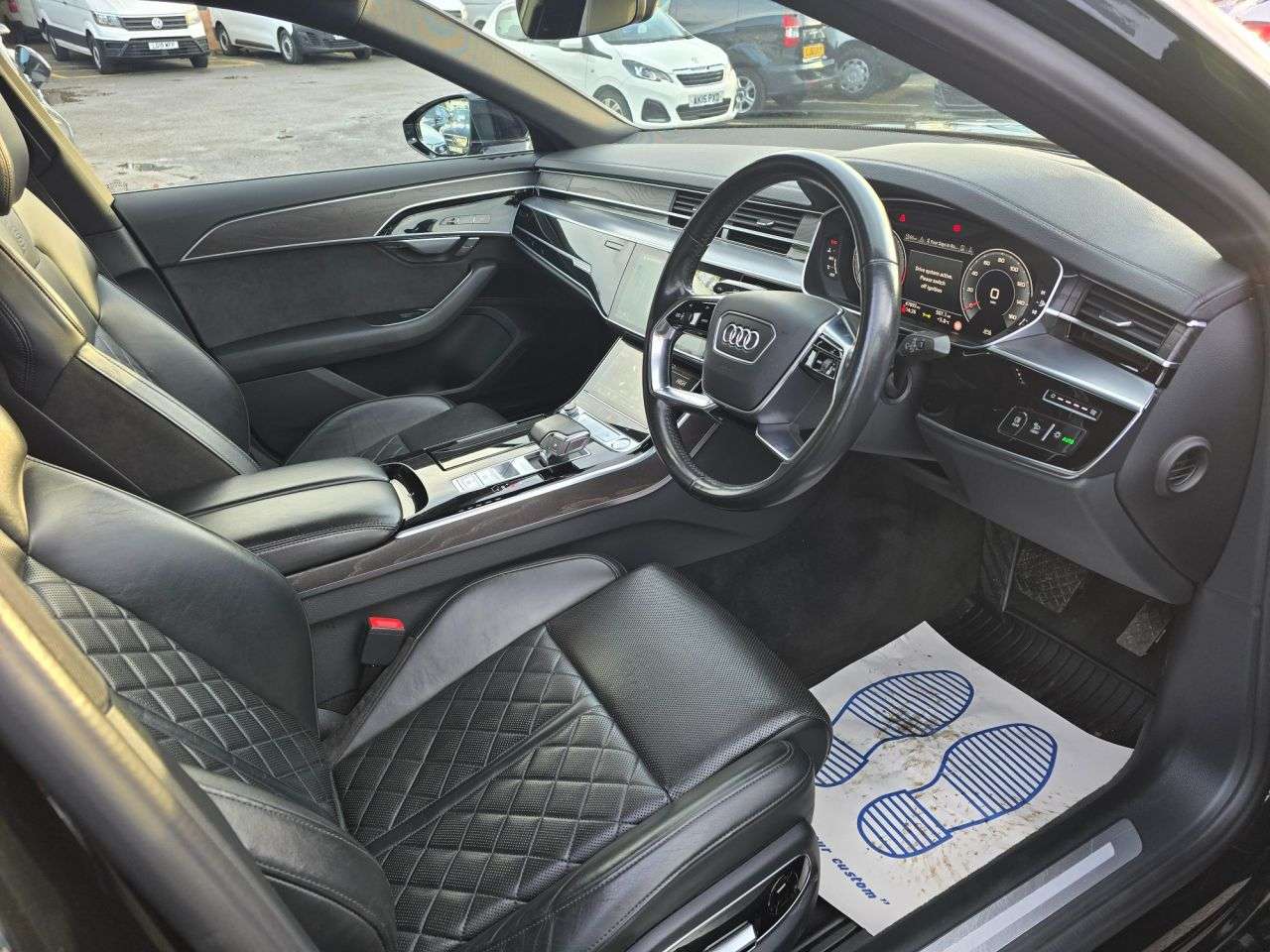 2021 AUDI A8 2021 AUDI A8