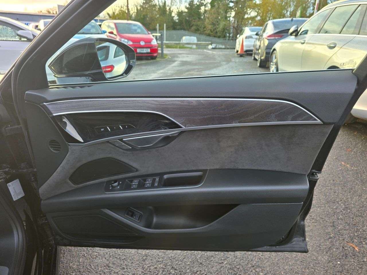 2021 AUDI A8 2021 AUDI A8