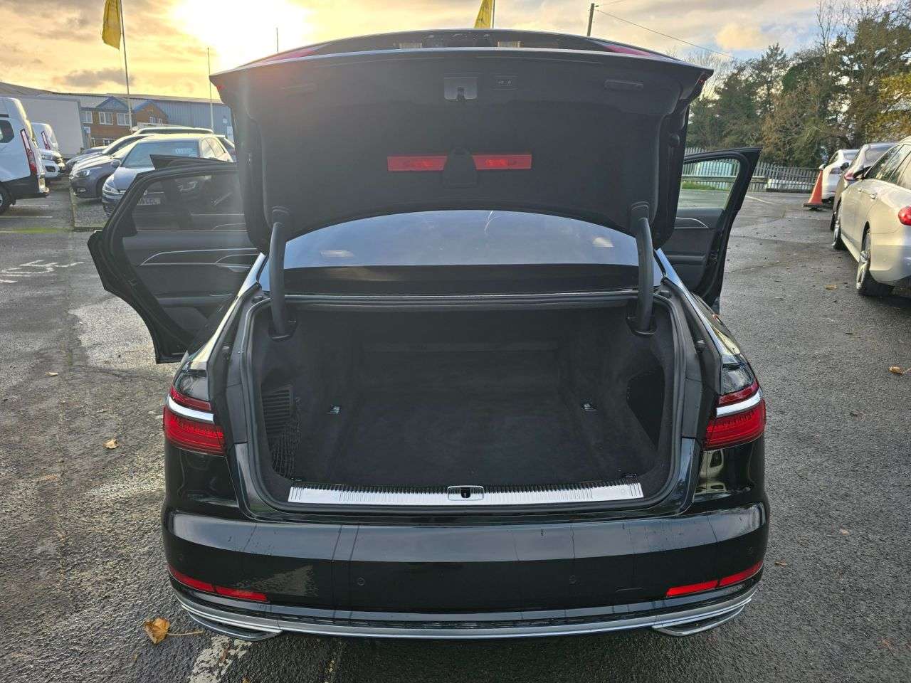 2021 AUDI A8 2021 AUDI A8