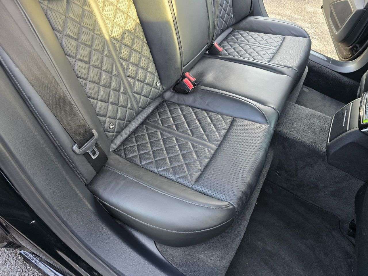 2021 AUDI A8 2021 AUDI A8