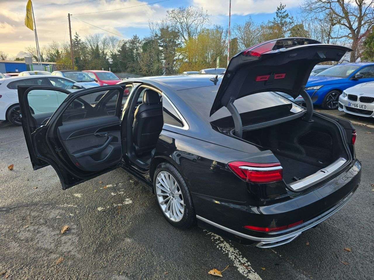 2021 AUDI A8 2021 AUDI A8