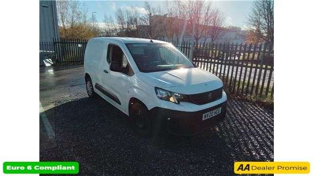 A 2020 PEUGEOT PARTNER 1.5 BlueHDi, 21,800 miles, 1 owner, FSH, ULEZ, 5 Speed Manual, Air Conditio A 2020 PEUGEOT PARTNER 1.5 BlueHDi, 21,800 miles, 1 owner, FSH, ULEZ, 5 Speed Manual, Air Conditio