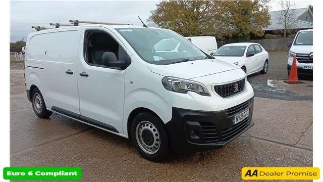 A 2021 PEUGEOT EXPERT White 1.5 BlueHDi MWB, 58,800 miles, 1 owner, Euro 6, 6-Speed Manual, Air C A 2021 PEUGEOT EXPERT White 1.5 BlueHDi MWB, 58,800 miles, 1 owner, Euro 6, 6-Speed Manual, Air C