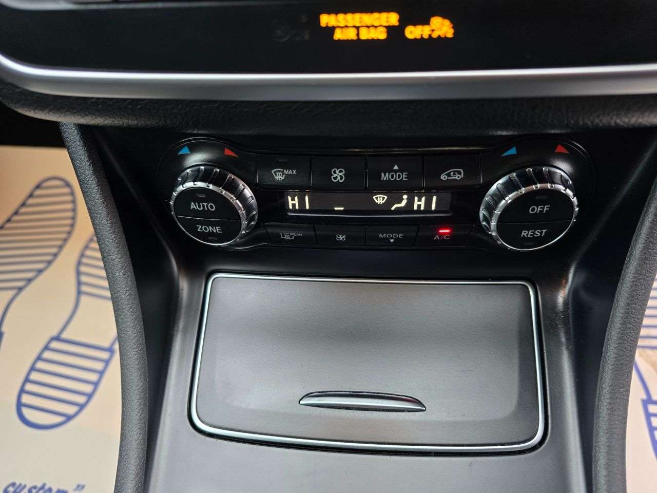 2020 MERCEDES-BENZ GLA CLASS 2020 MERCEDES-BENZ GLA CLASS