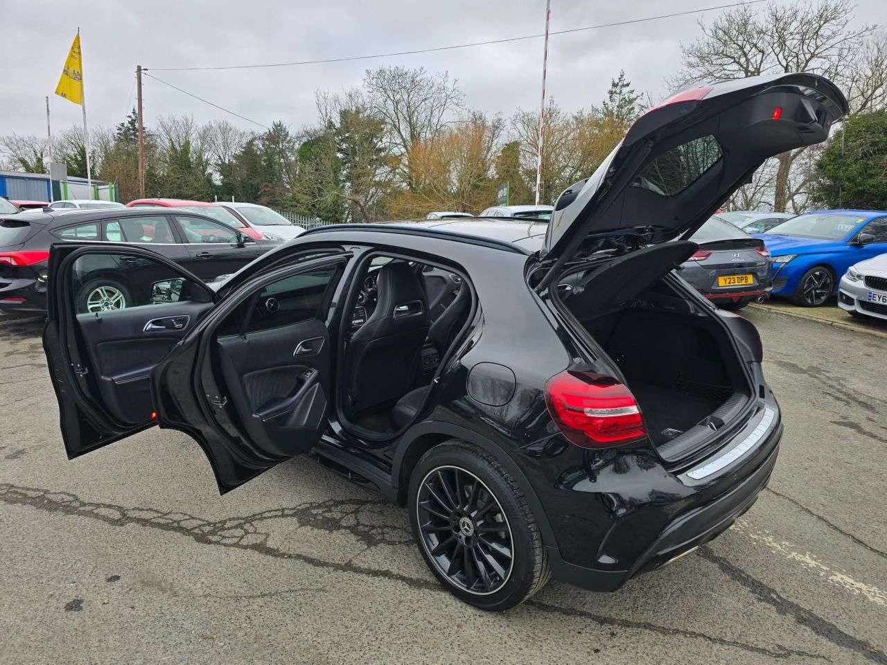 2020 MERCEDES-BENZ GLA CLASS 2020 MERCEDES-BENZ GLA CLASS