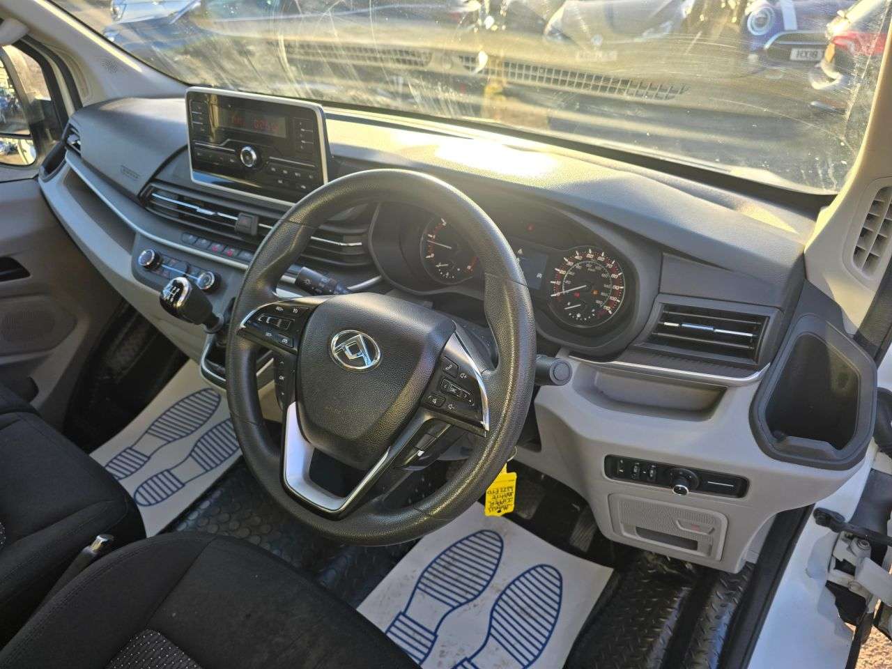 2022 MAXUS DELIVER 9 2022 MAXUS DELIVER 9