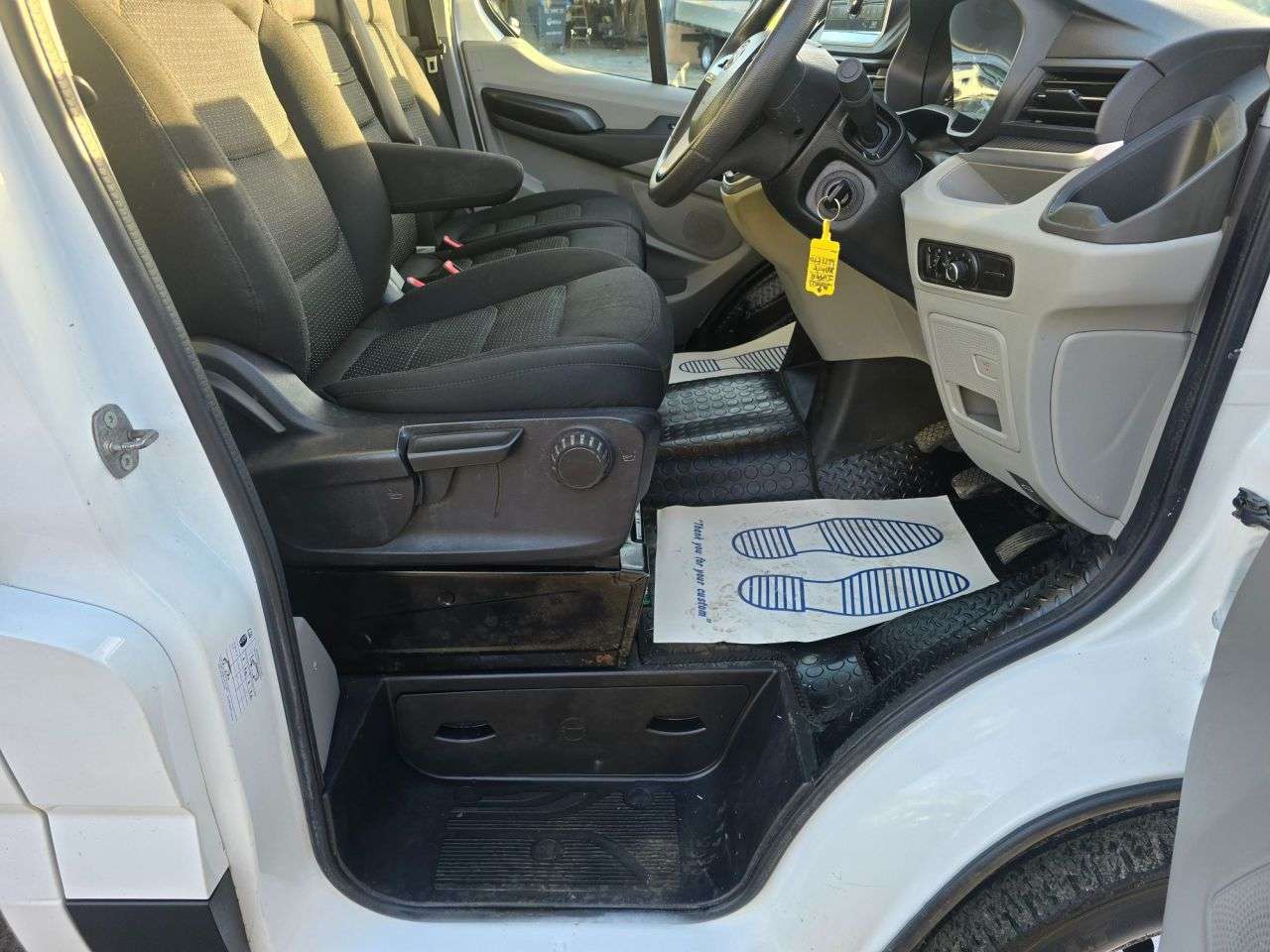 2022 MAXUS DELIVER 9 2022 MAXUS DELIVER 9