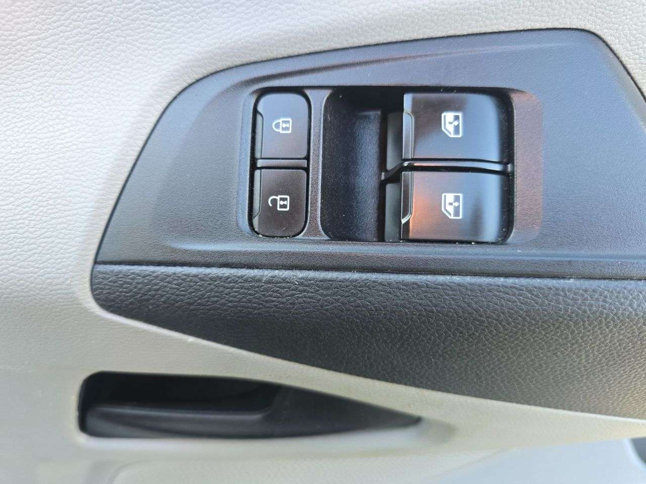 2022 MAXUS DELIVER 9 2022 MAXUS DELIVER 9