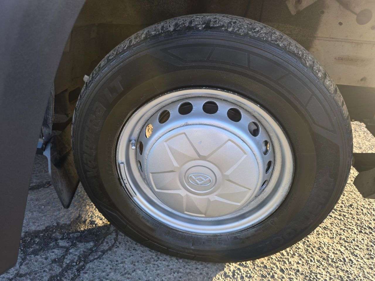 2022 MAXUS DELIVER 9 2022 MAXUS DELIVER 9