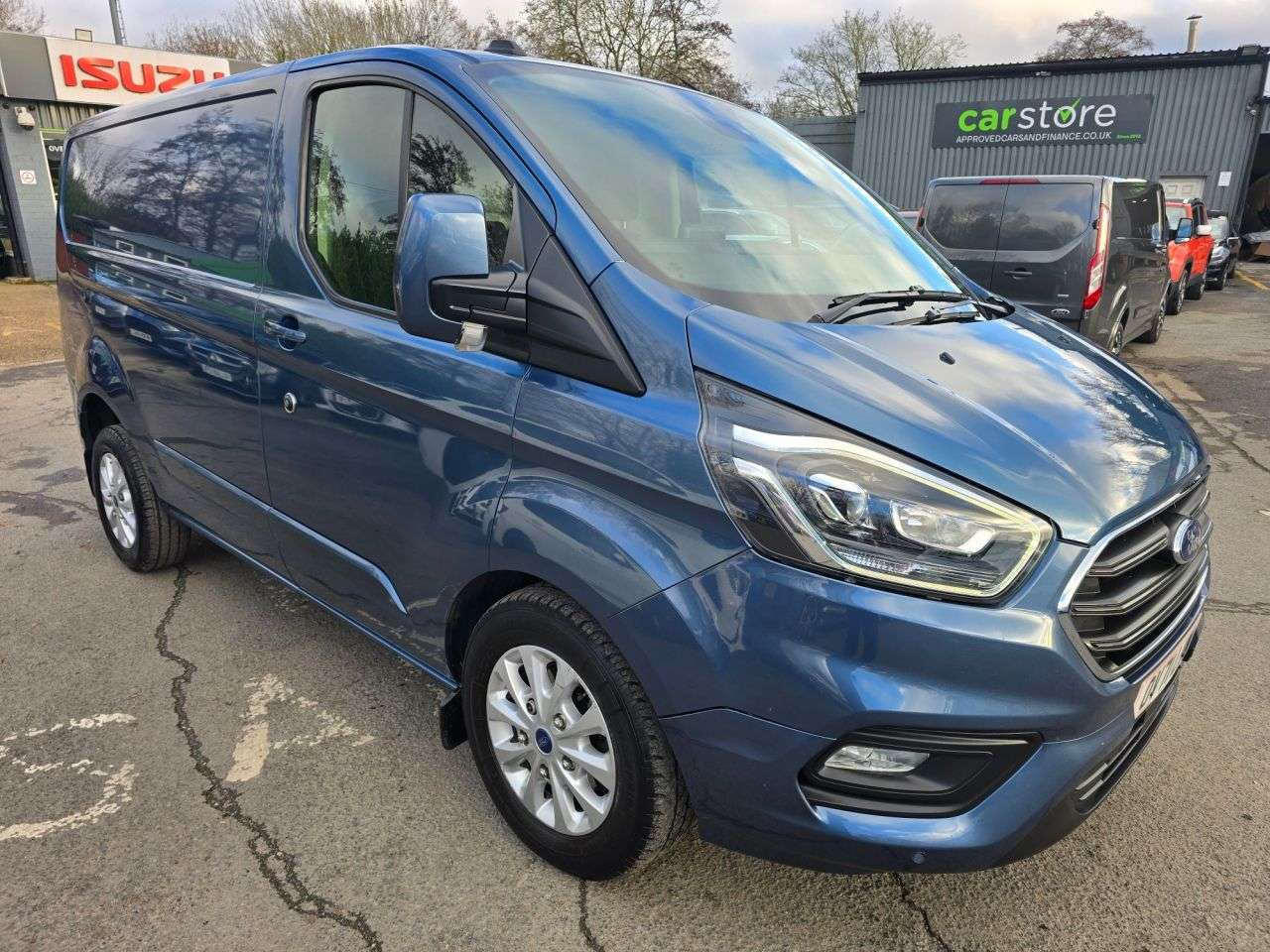 A 2021 FORD TRANSIT CUSTOM Euro 6 hybrid Panel van, 49,999 miles, Automatic Gearbox, Sat Nav, Air Con, A 2021 FORD TRANSIT CUSTOM Euro 6 hybrid Panel van, 49,999 miles, Automatic Gearbox, Sat Nav, Air Con,
