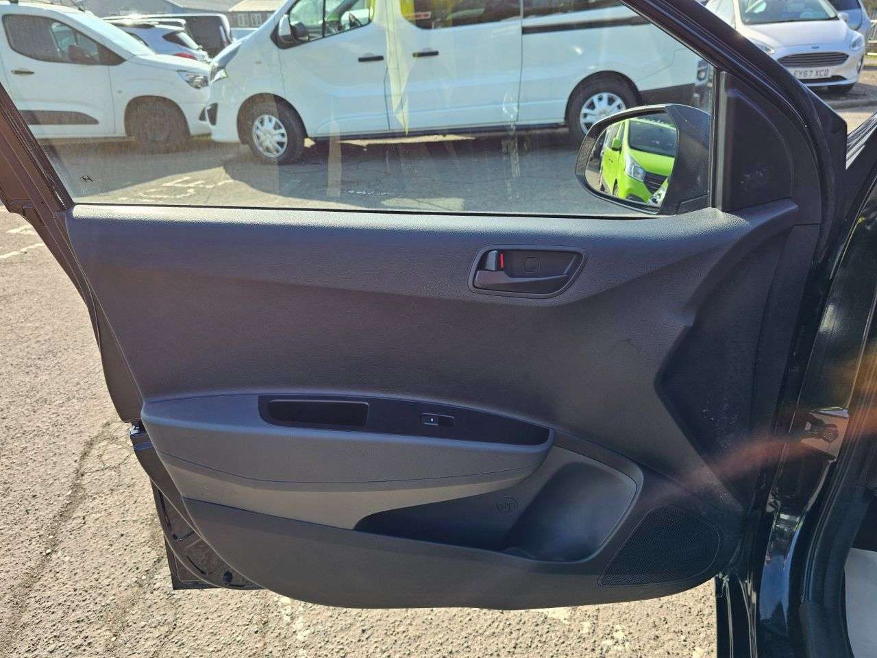 2018 HYUNDAI I10 2018 HYUNDAI I10