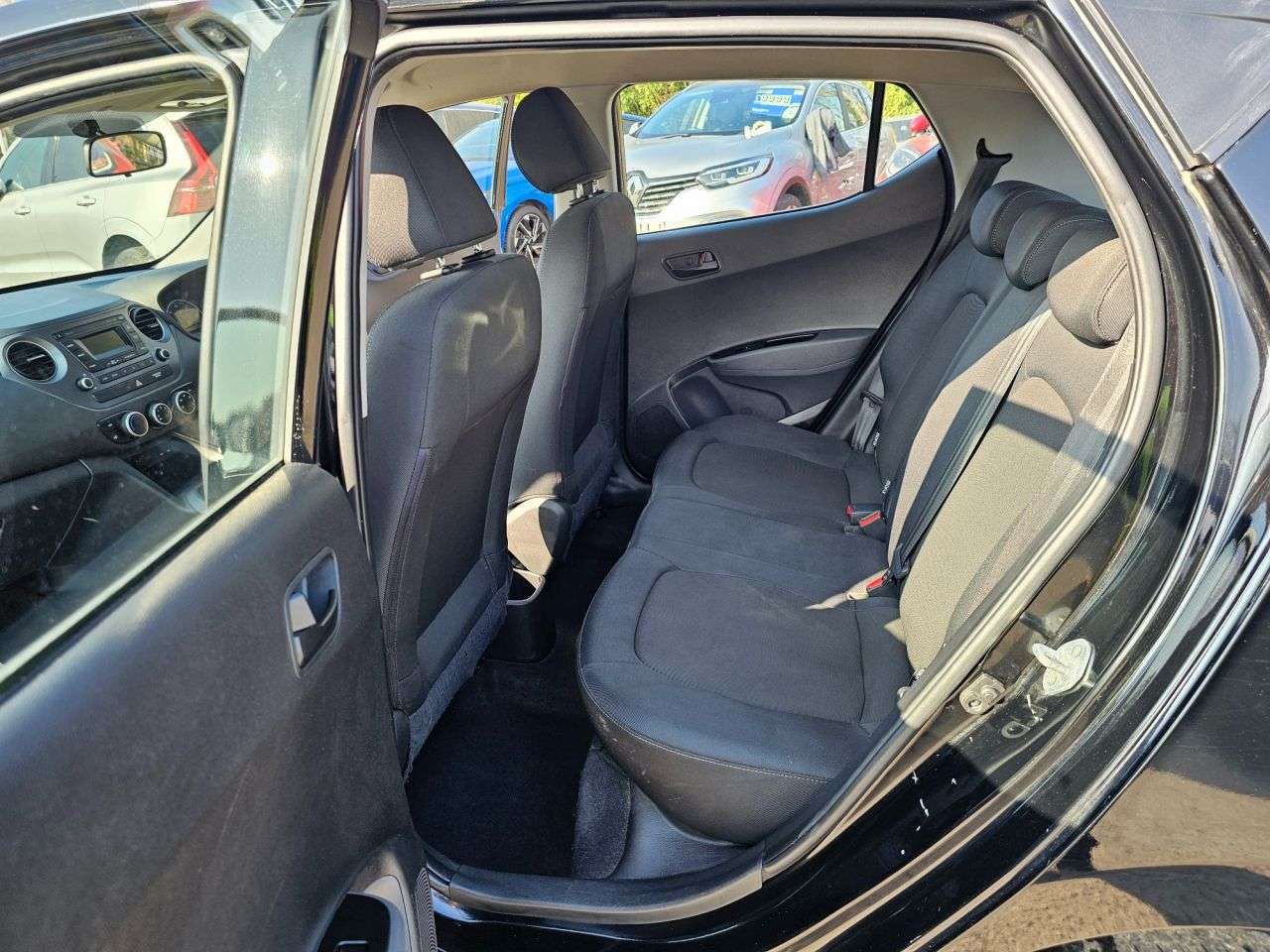 2018 HYUNDAI I10 2018 HYUNDAI I10