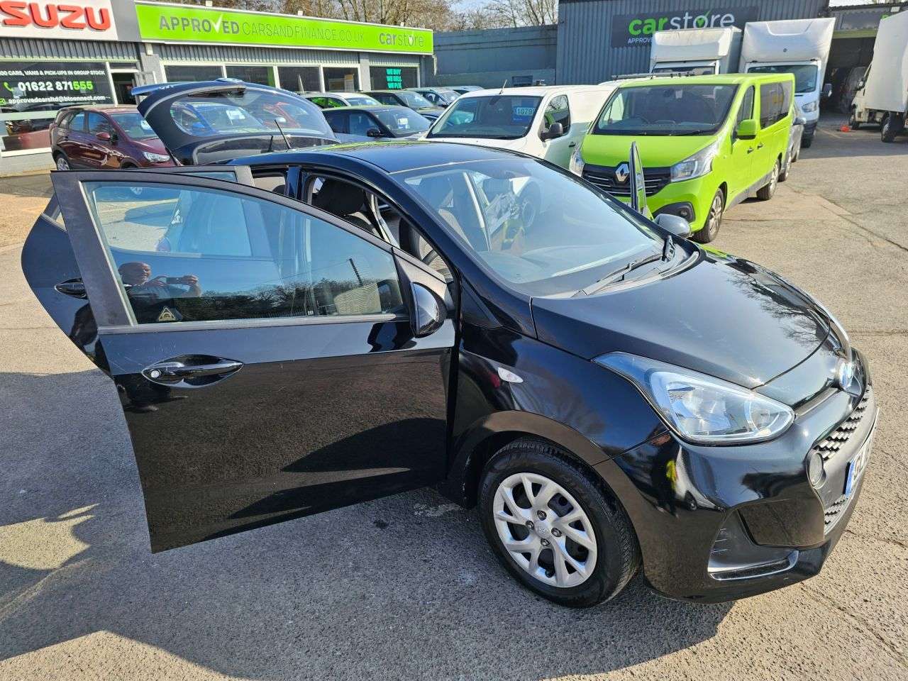 2018 HYUNDAI I10 2018 HYUNDAI I10