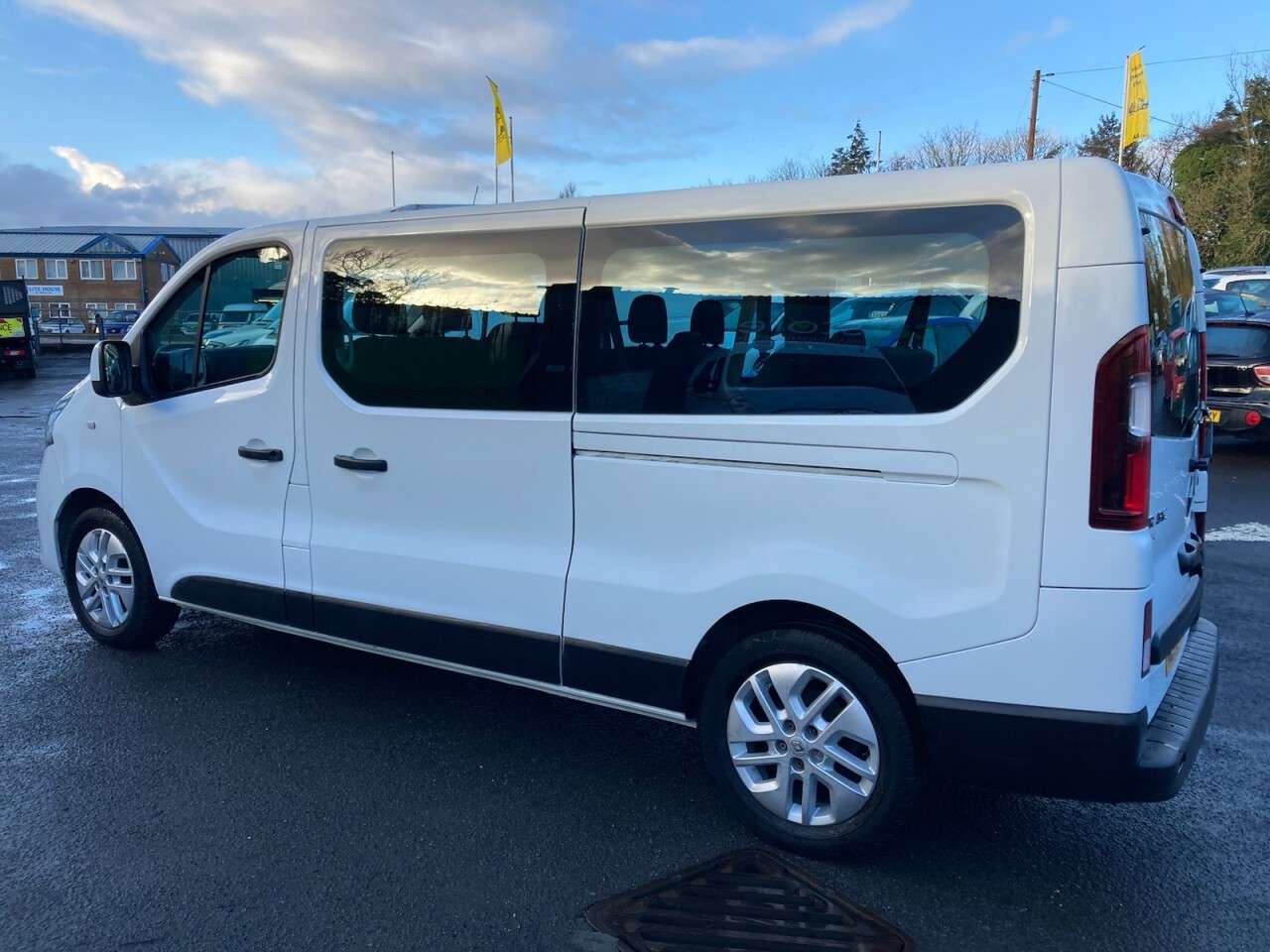 2020 RENAULT TRAFIC 2020 RENAULT TRAFIC