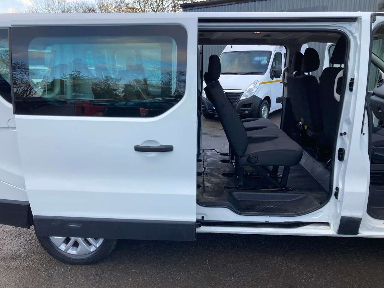 2020 RENAULT TRAFIC 2020 RENAULT TRAFIC