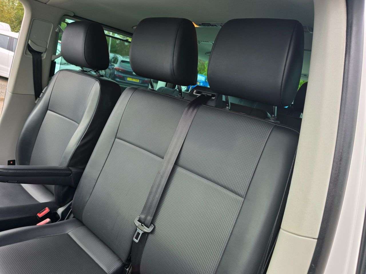 2018 VOLKSWAGEN TRANSPORTER SHUTTLE 2018 VOLKSWAGEN TRANSPORTER SHUTTLE