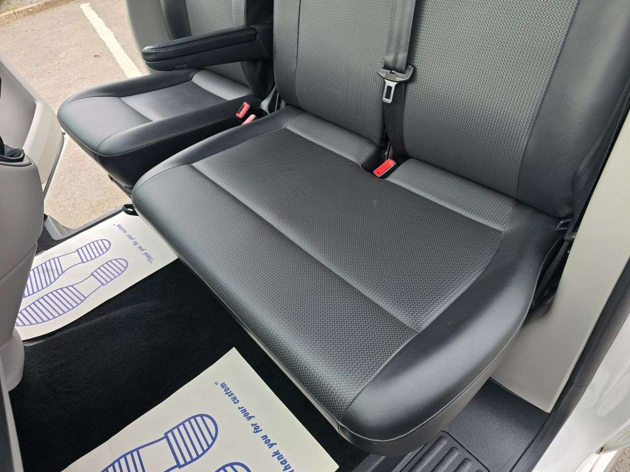 2018 VOLKSWAGEN TRANSPORTER SHUTTLE 2018 VOLKSWAGEN TRANSPORTER SHUTTLE