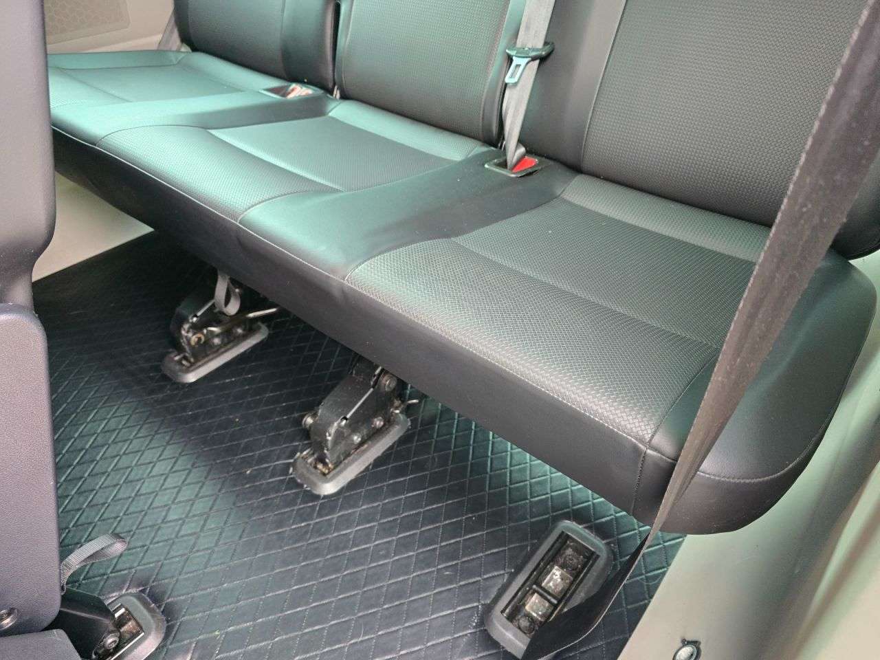 2018 VOLKSWAGEN TRANSPORTER SHUTTLE 2018 VOLKSWAGEN TRANSPORTER SHUTTLE