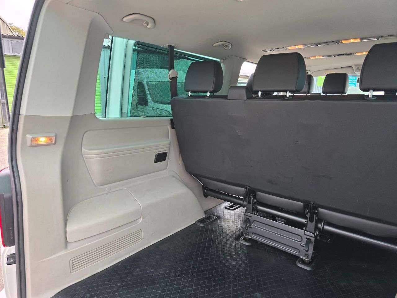 2018 VOLKSWAGEN TRANSPORTER SHUTTLE 2018 VOLKSWAGEN TRANSPORTER SHUTTLE