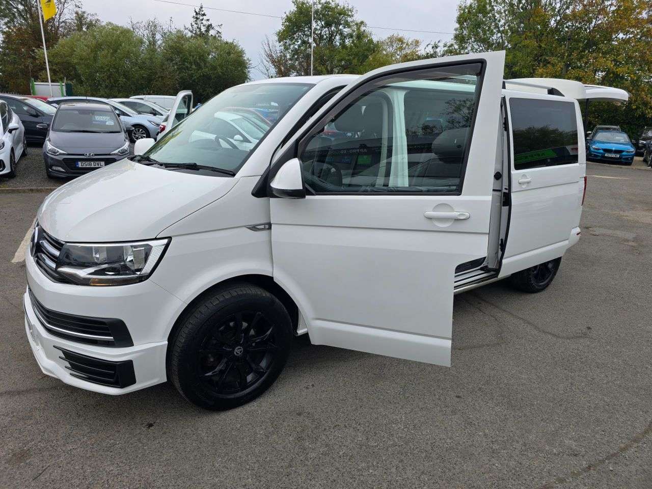 2018 VOLKSWAGEN TRANSPORTER SHUTTLE 2018 VOLKSWAGEN TRANSPORTER SHUTTLE
