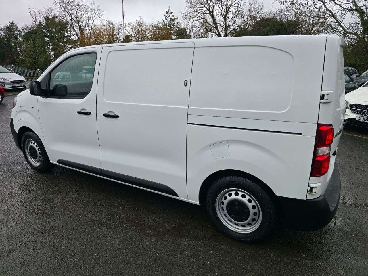 2021 PEUGEOT E-EXPERT 2021 PEUGEOT E-EXPERT