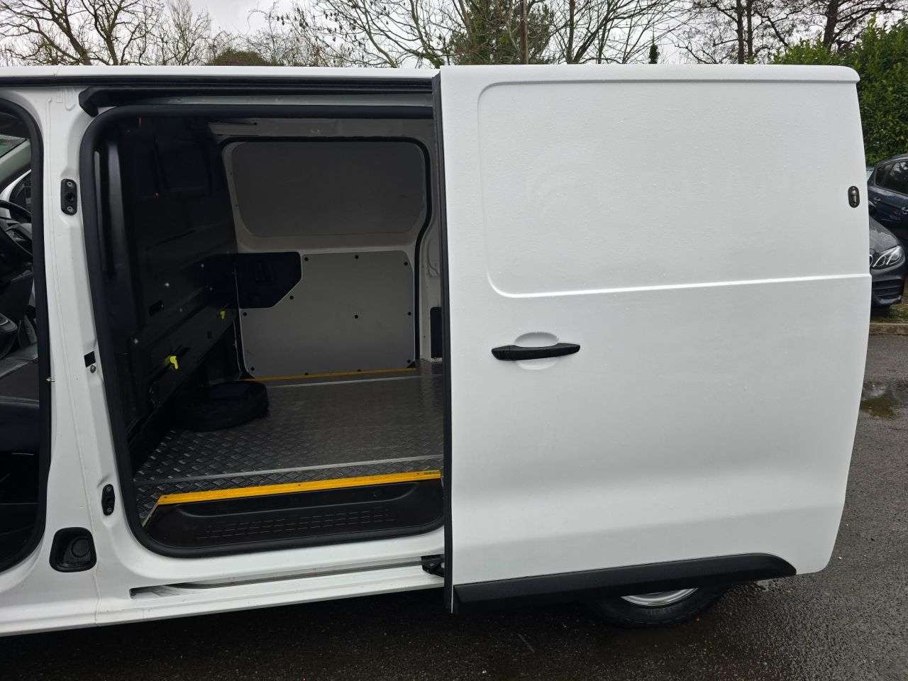 2021 PEUGEOT E-EXPERT 2021 PEUGEOT E-EXPERT