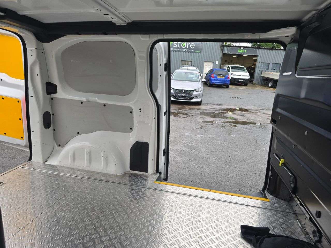 2021 PEUGEOT E-EXPERT 2021 PEUGEOT E-EXPERT