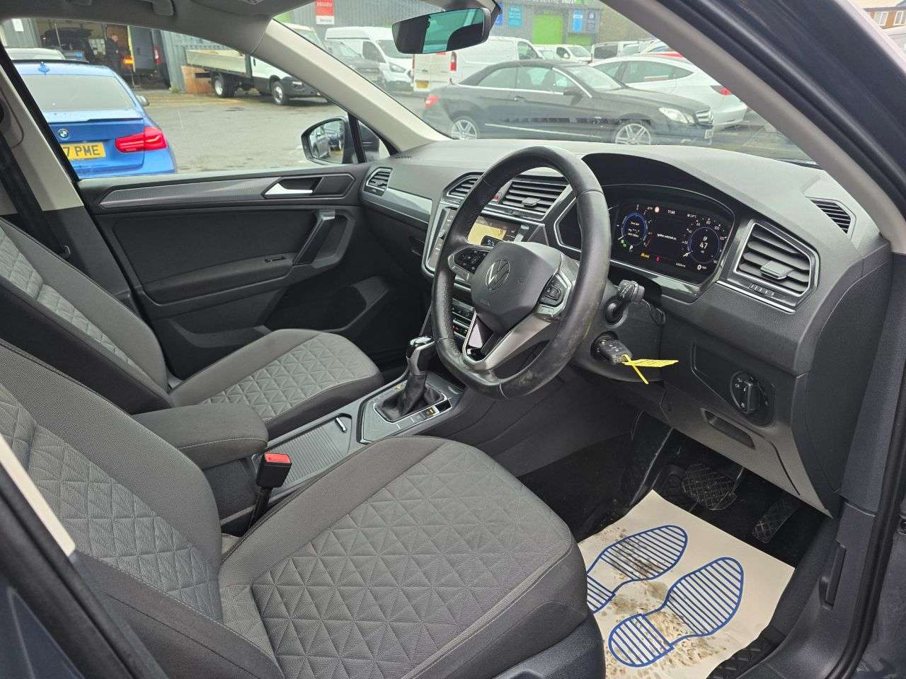 2022 VOLKSWAGEN TIGUAN 2022 VOLKSWAGEN TIGUAN