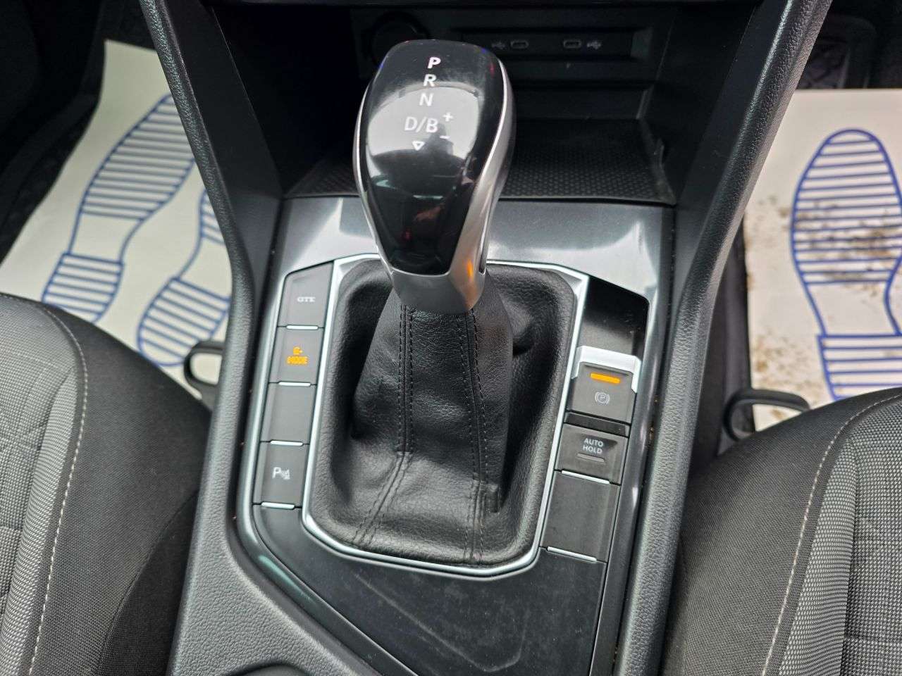 2022 VOLKSWAGEN TIGUAN 2022 VOLKSWAGEN TIGUAN