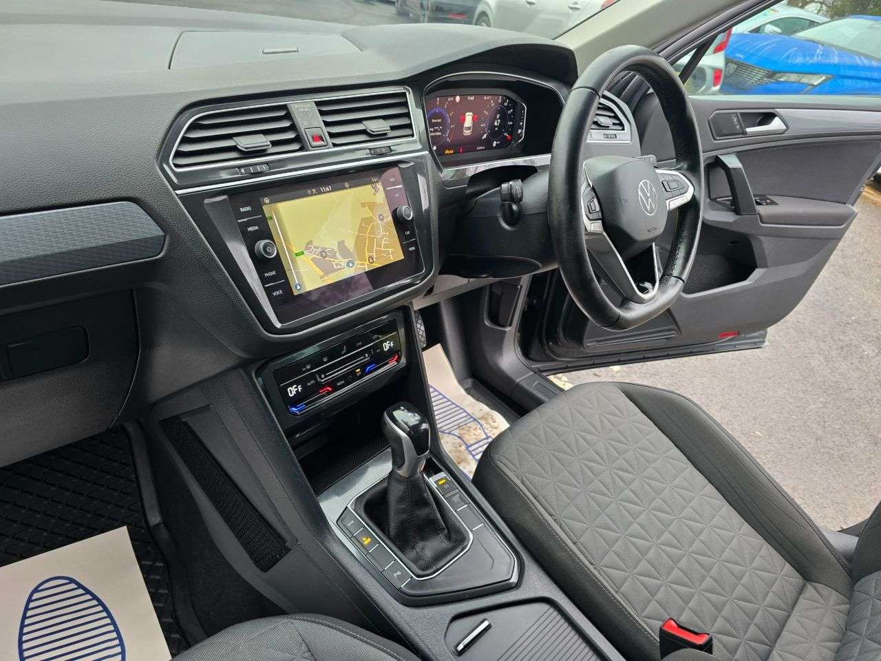 2022 VOLKSWAGEN TIGUAN 2022 VOLKSWAGEN TIGUAN