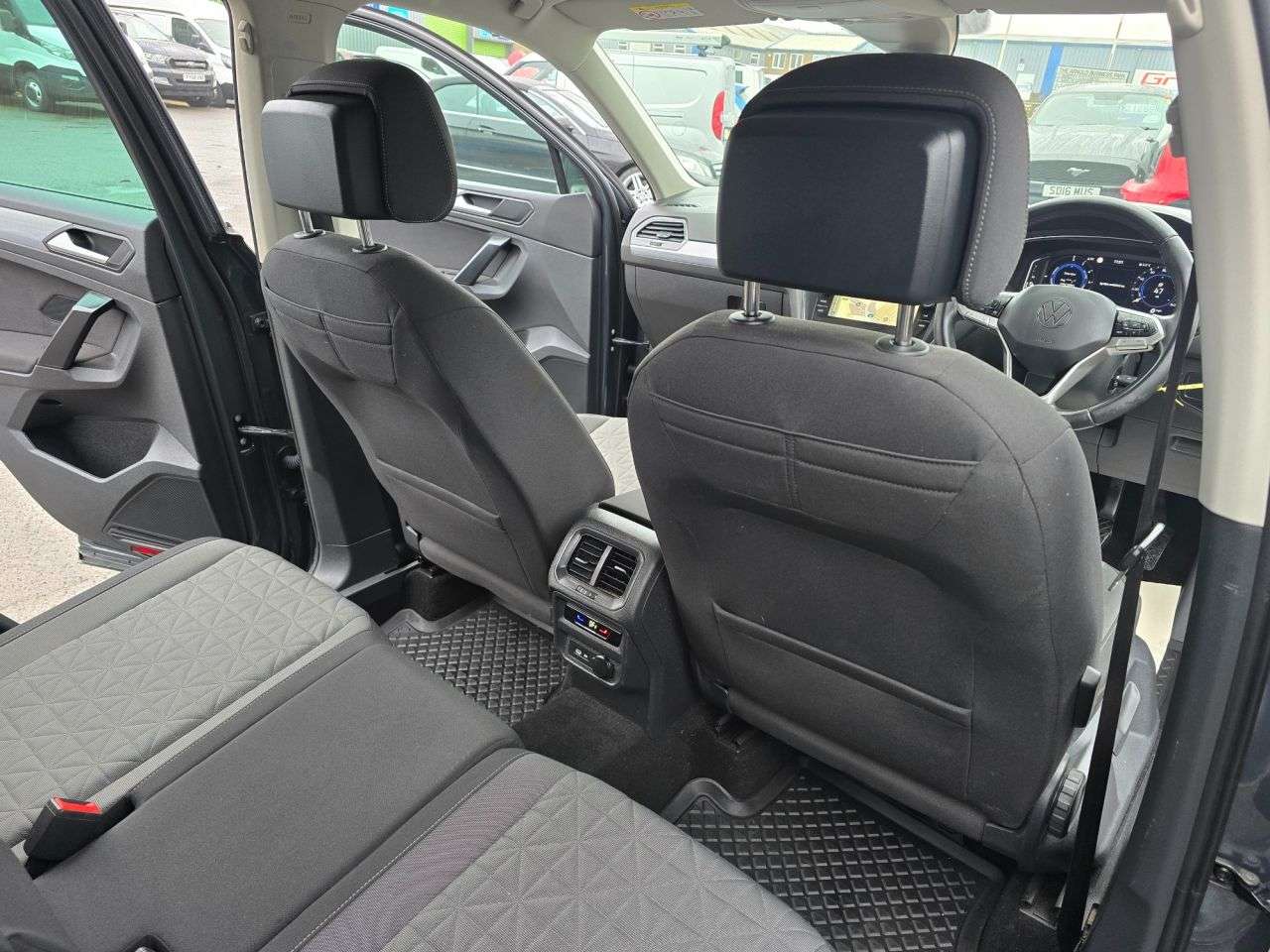 2022 VOLKSWAGEN TIGUAN 2022 VOLKSWAGEN TIGUAN