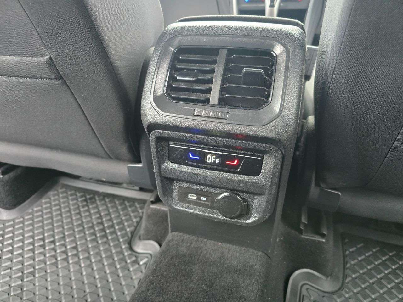 2022 VOLKSWAGEN TIGUAN 2022 VOLKSWAGEN TIGUAN